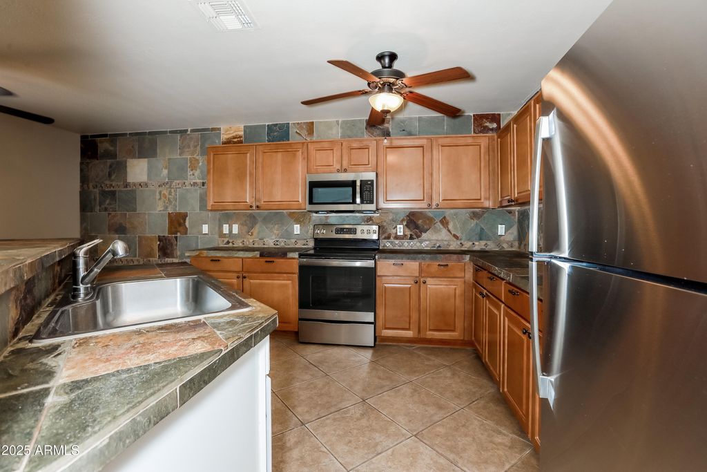 Photo of 1498 E Rosebud Drive, San Tan Valley, AZ 85143 (MLS # 6935981)