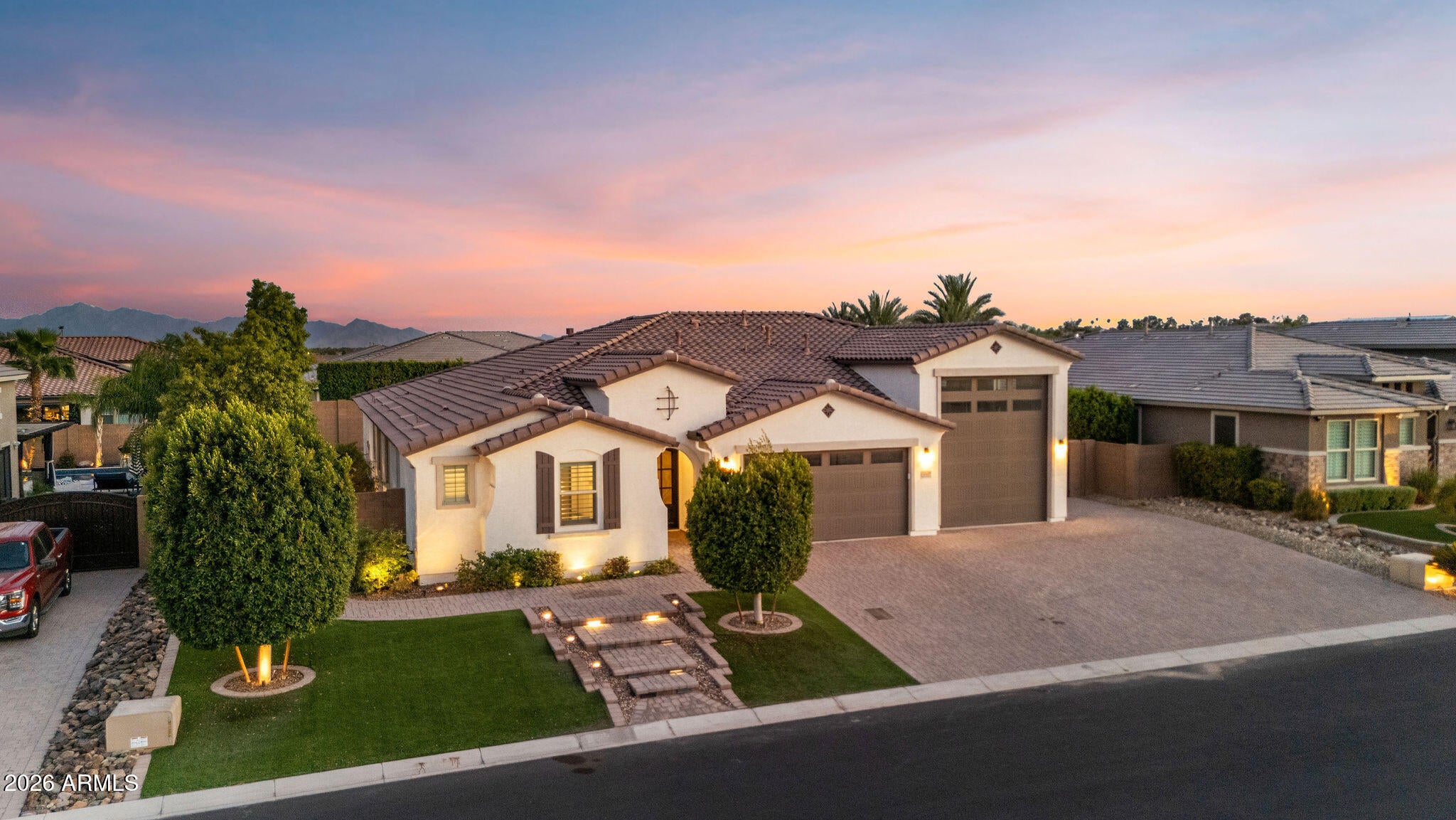 12539 W TUCKEY Lane
