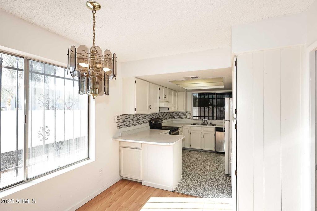 Photo of 8002 N 106th Avenue, Peoria, AZ 85345 (MLS # 6951283)