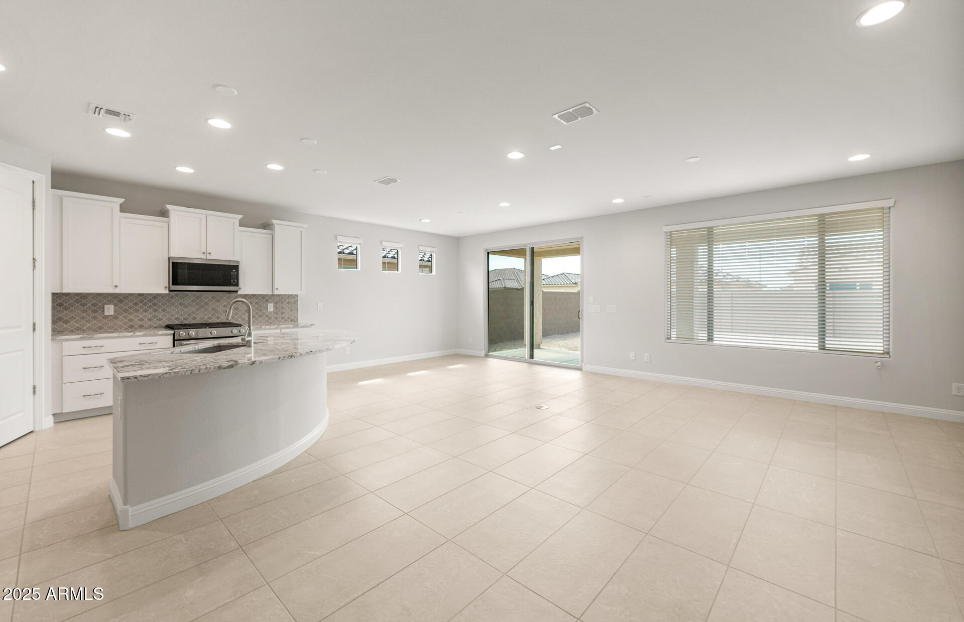 7833 W Cactus Wren Way