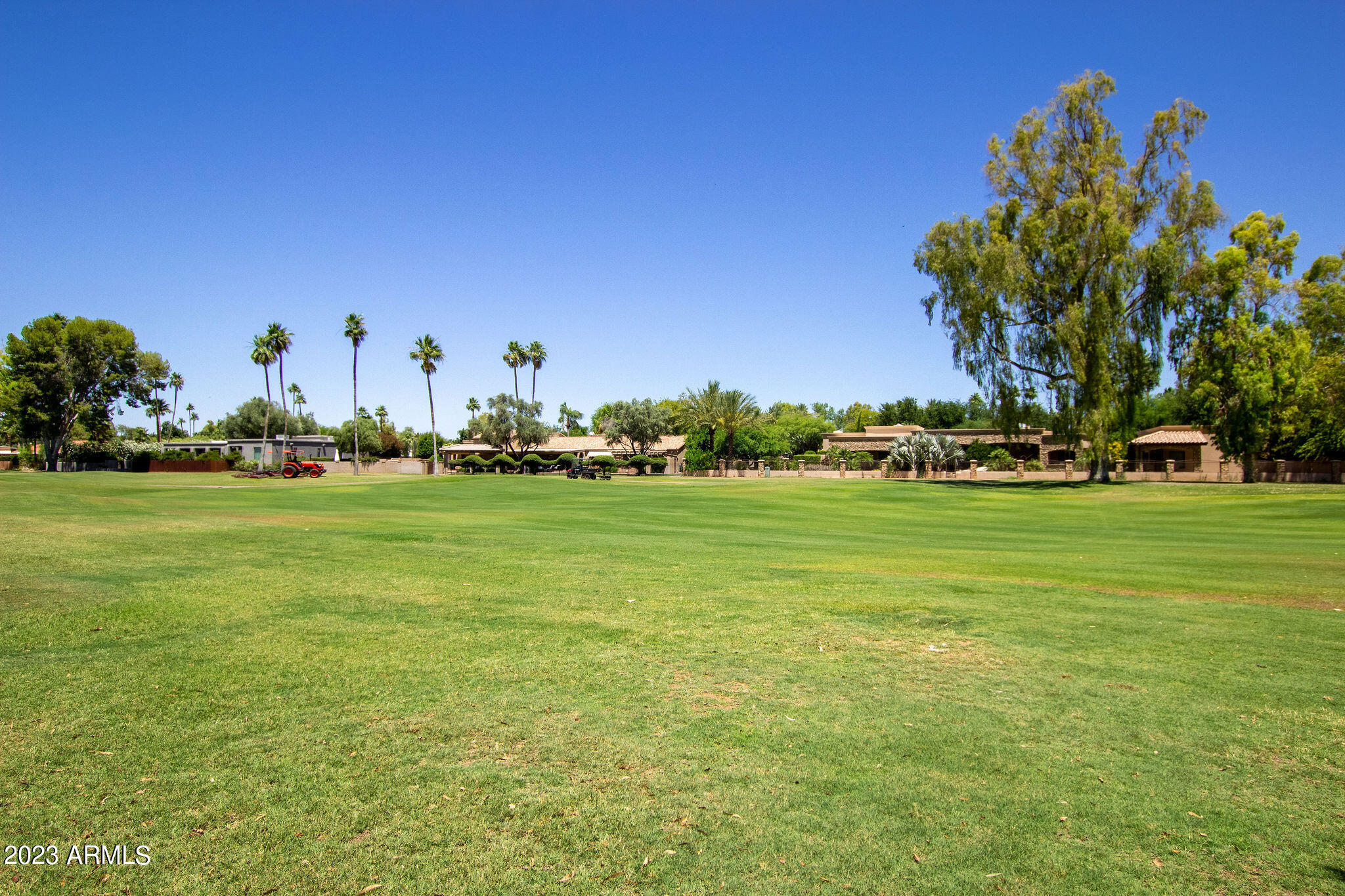 CAMELBACK COUNTRY CLUB ESTATES 3 - Residential