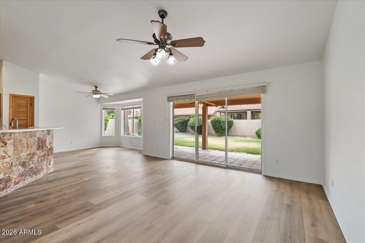 SUN LAKES - Residential