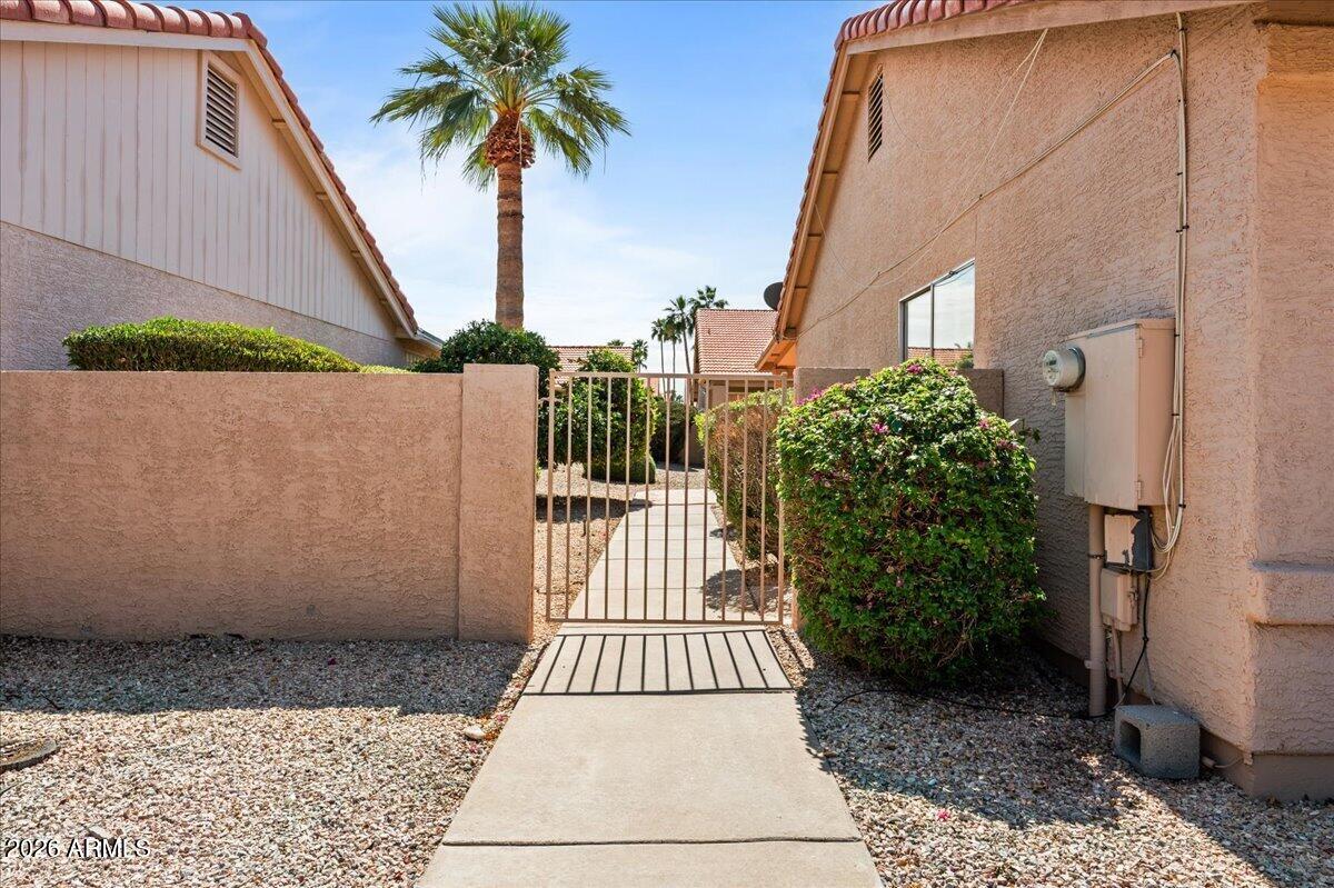 SUN LAKES - Residential