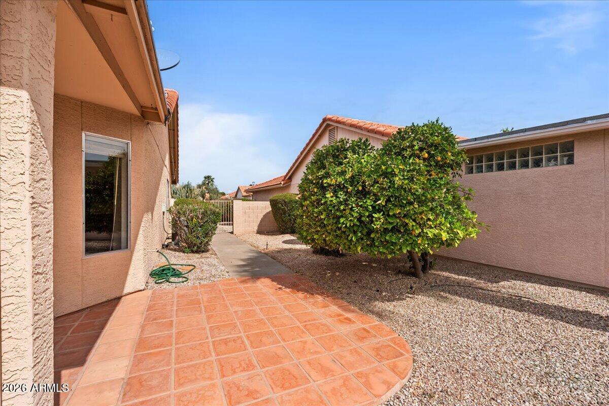 SUN LAKES - Residential