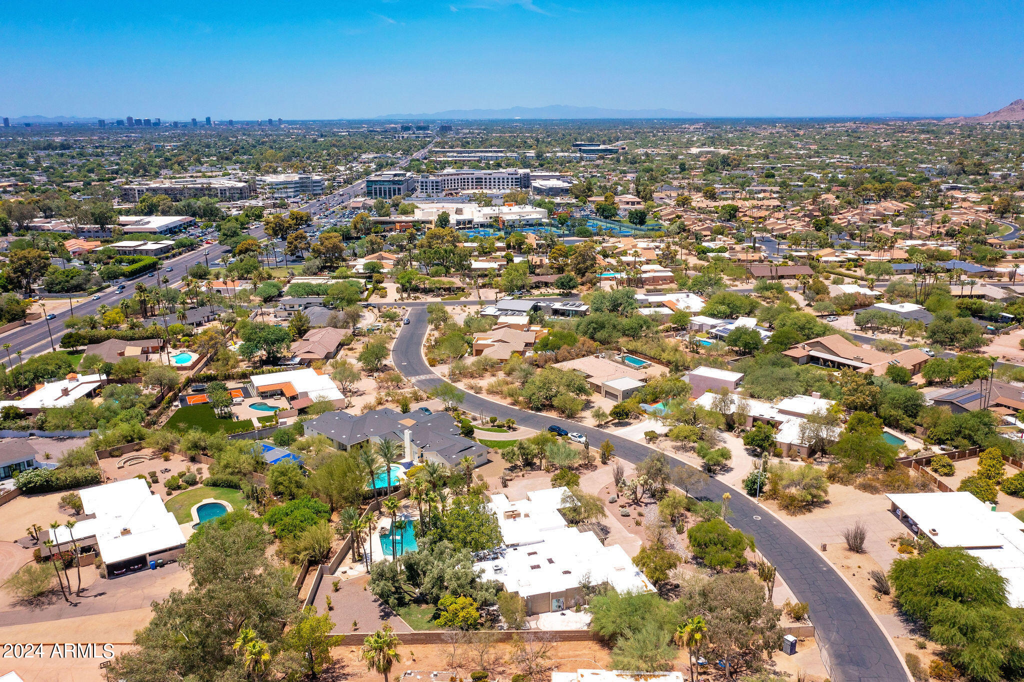 CAMELBACK SIERRA - Residential