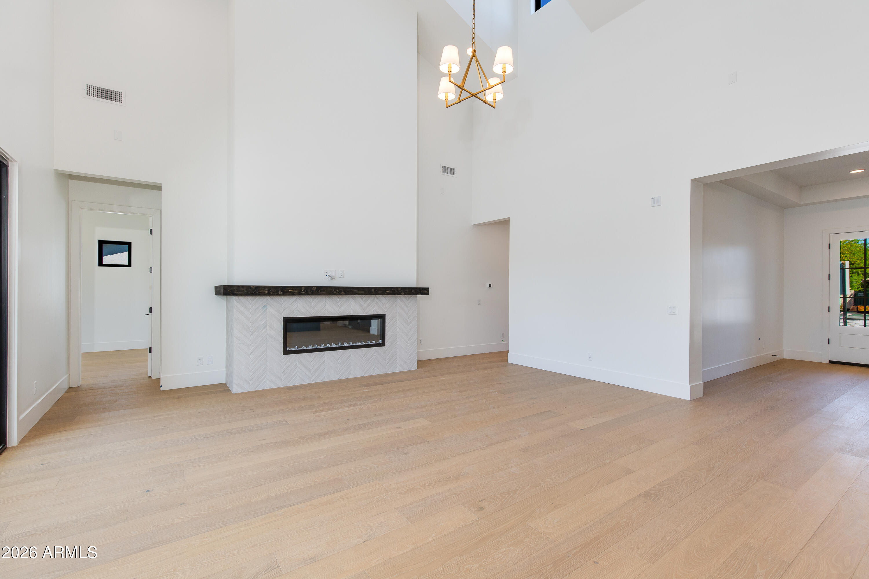 5919 E Corrine Drive