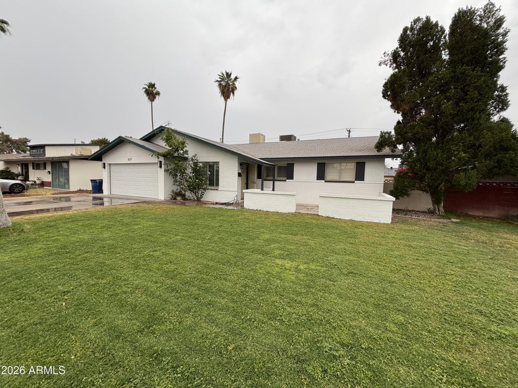 Photo of 527 E Hermosa Drive, Tempe, AZ 85282 (MLS # 7071154)