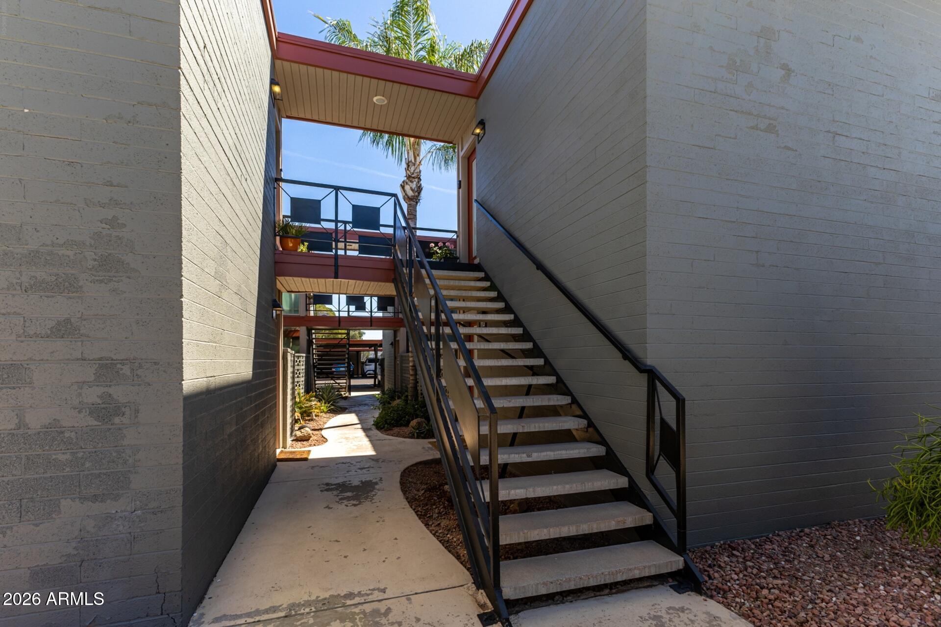 1241 E MEDLOCK Drive 213