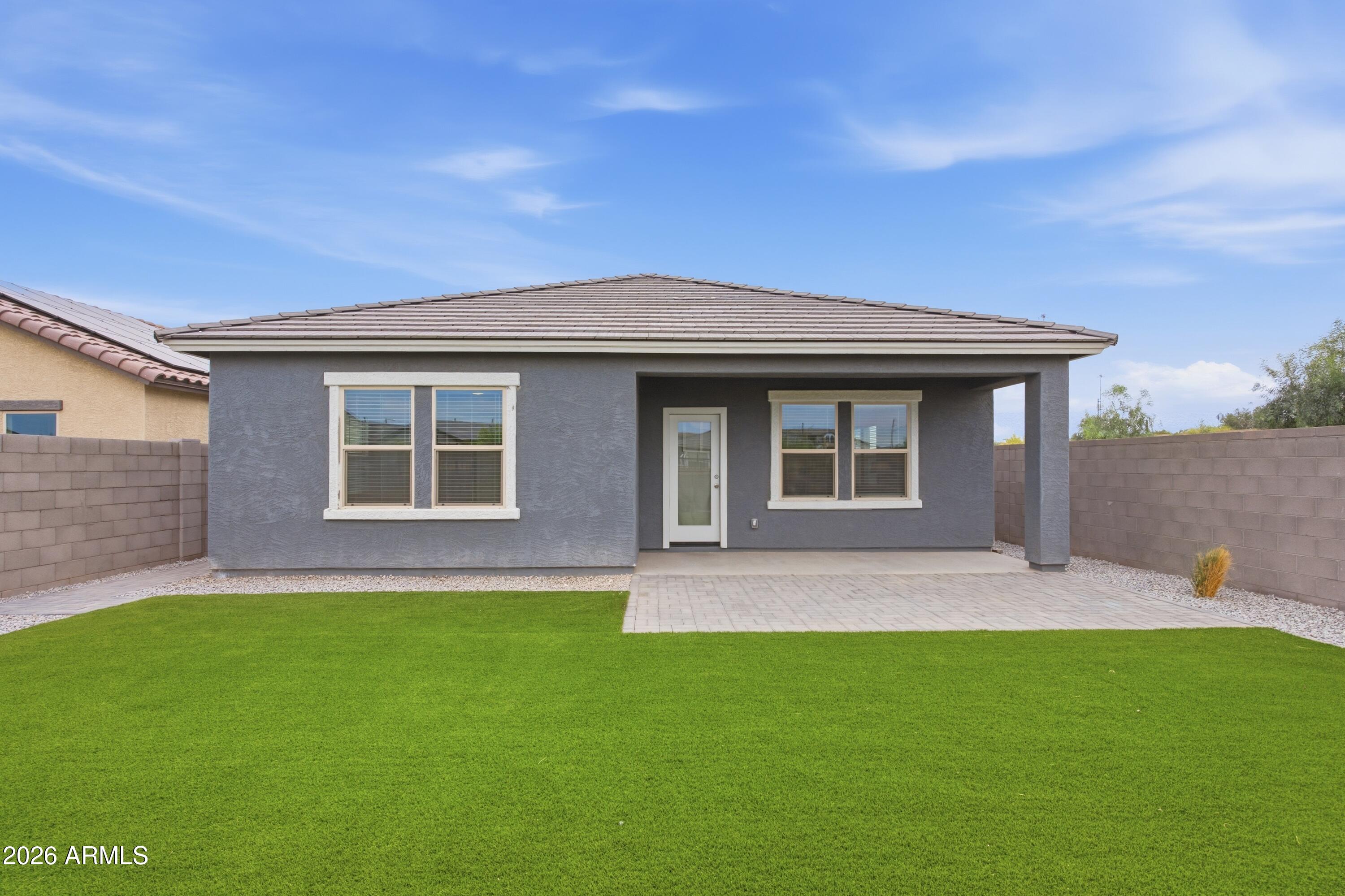 16664 W Christy Drive 19027 W