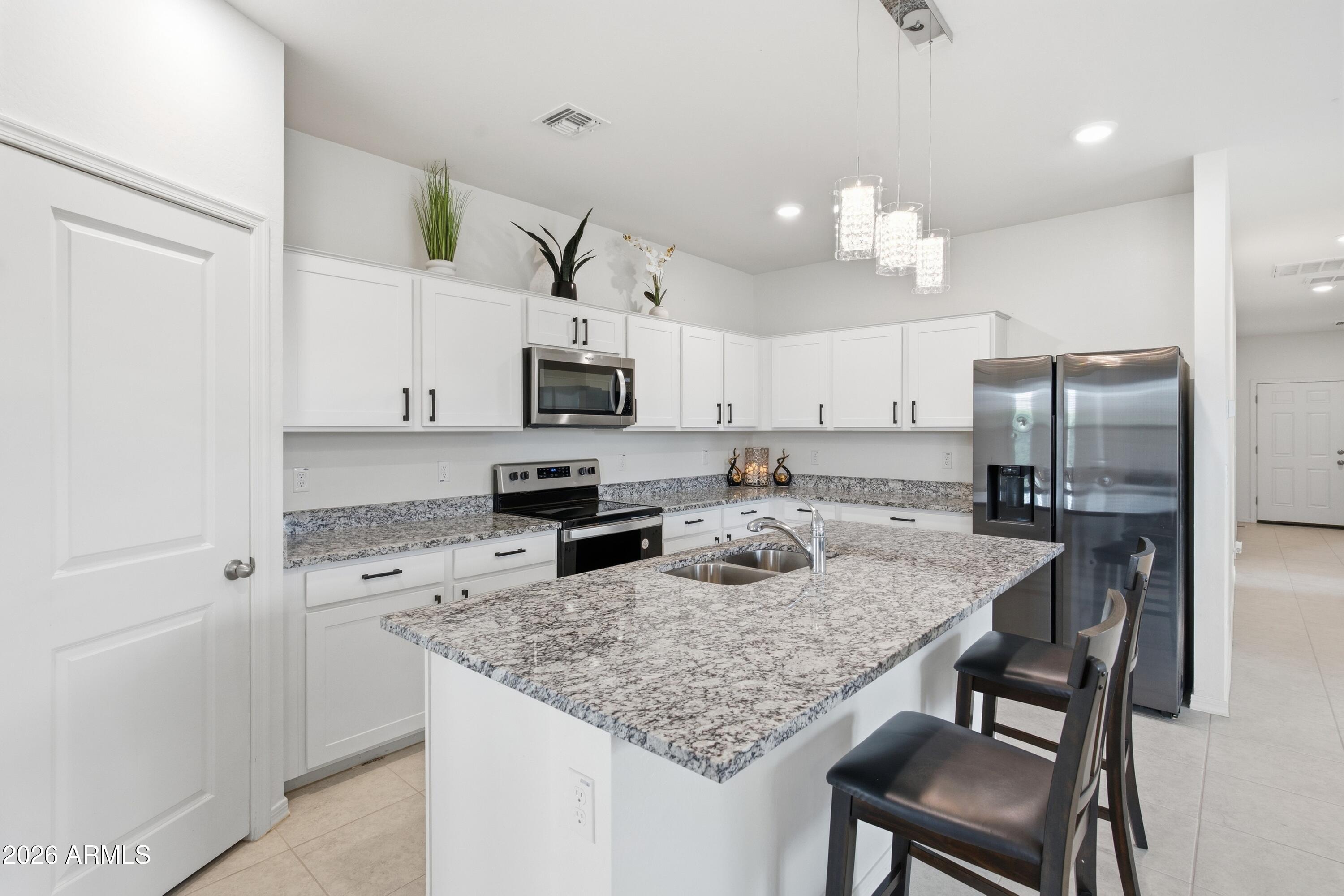 16664 W Christy Drive 19027 W