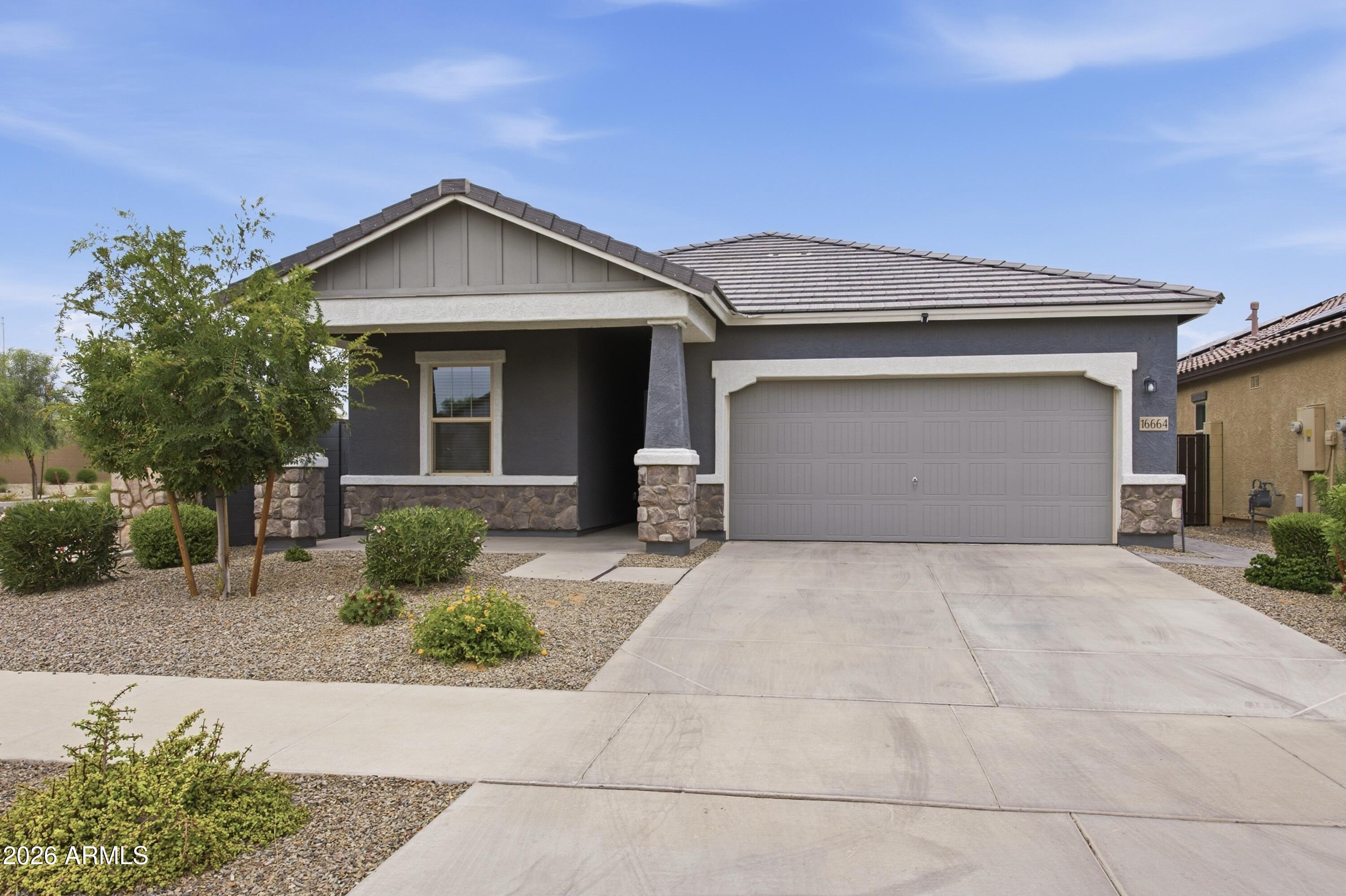 16664 W Christy Drive 19027 W