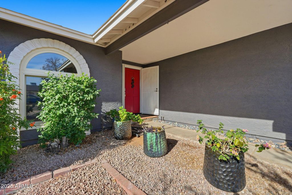Photo of 1504 N Iowa Street, Chandler, AZ 85225 (MLS # 6961646)