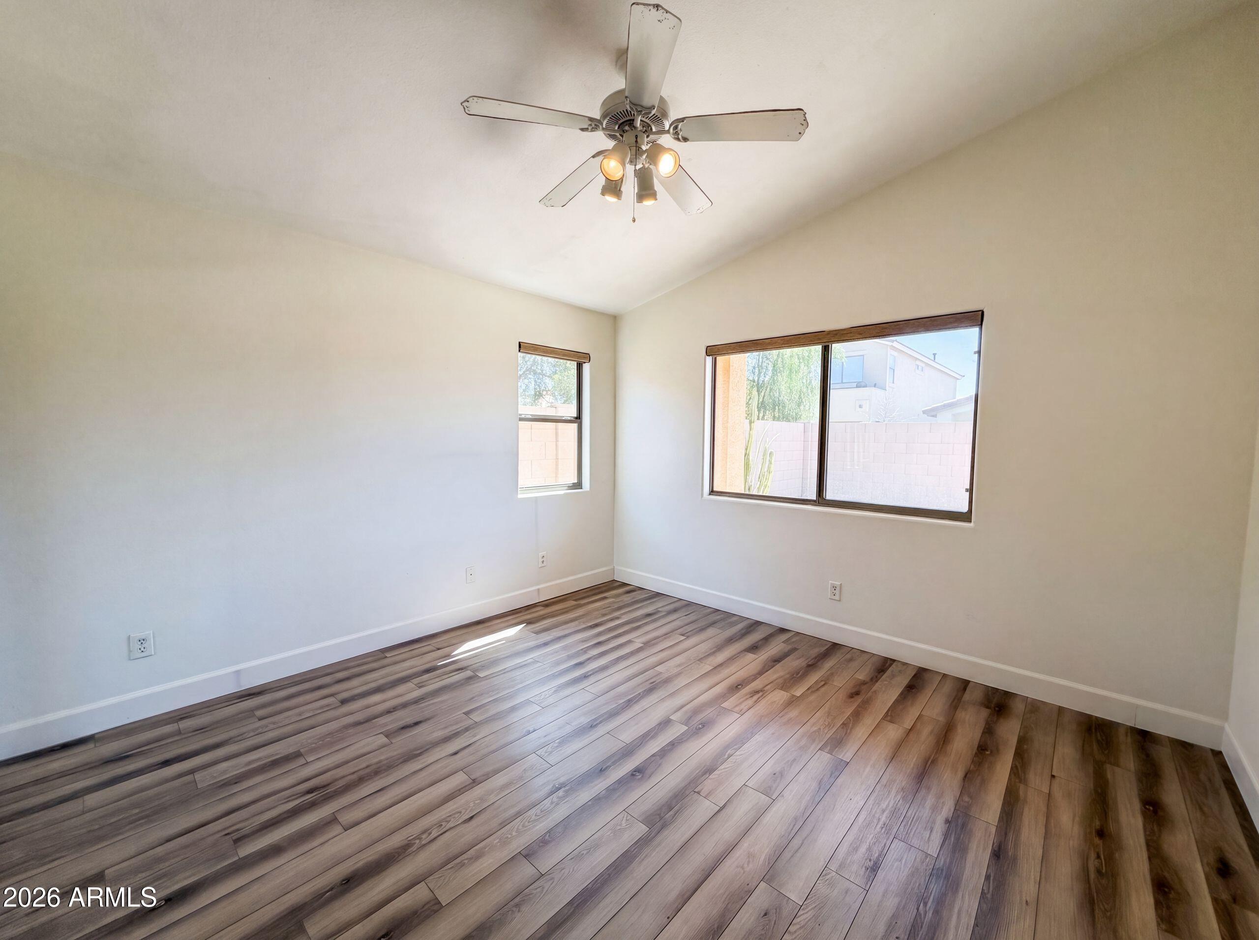 3951 E TIMBERLINE Road