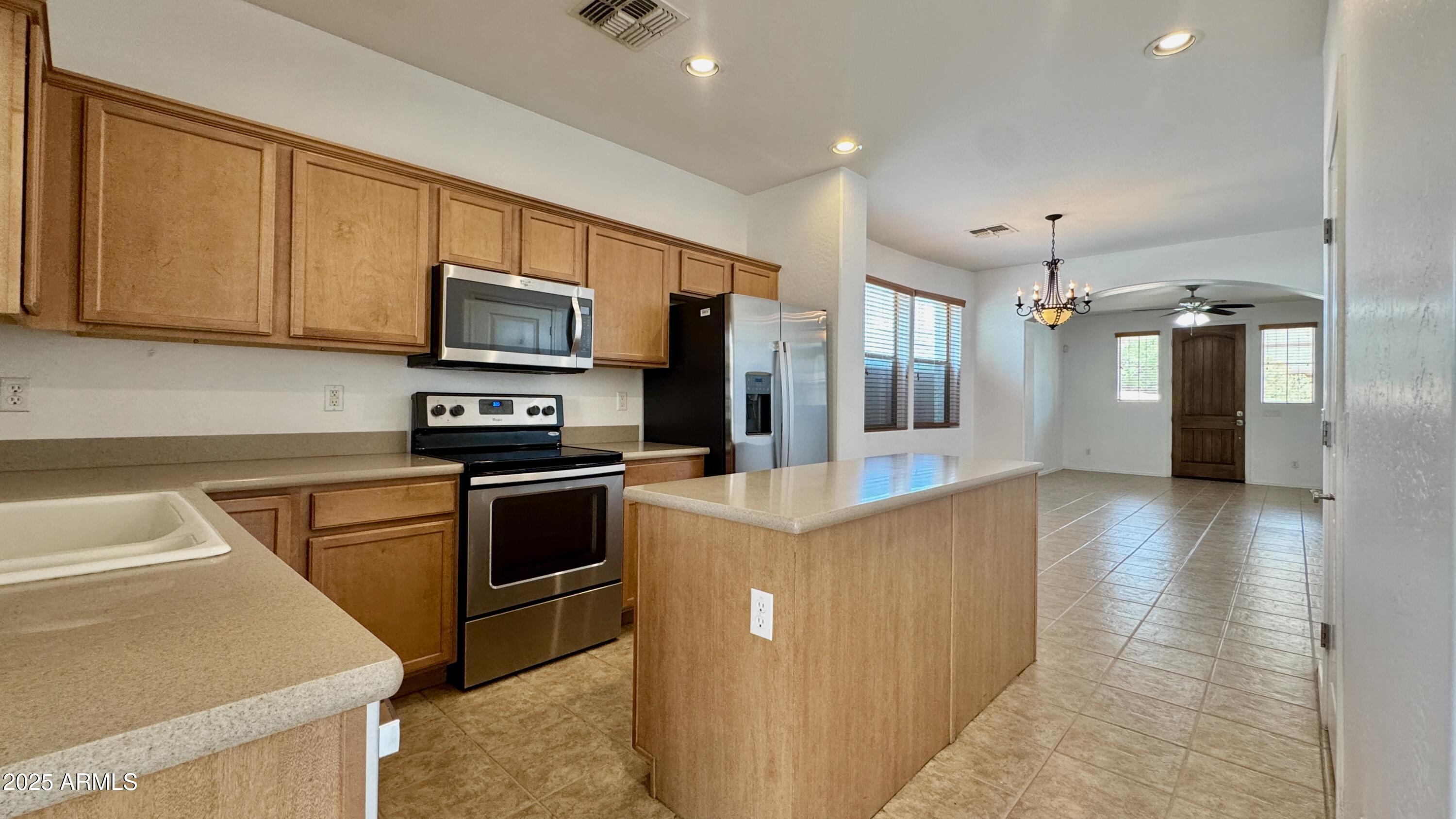 22507 N 31ST Avenue #11
