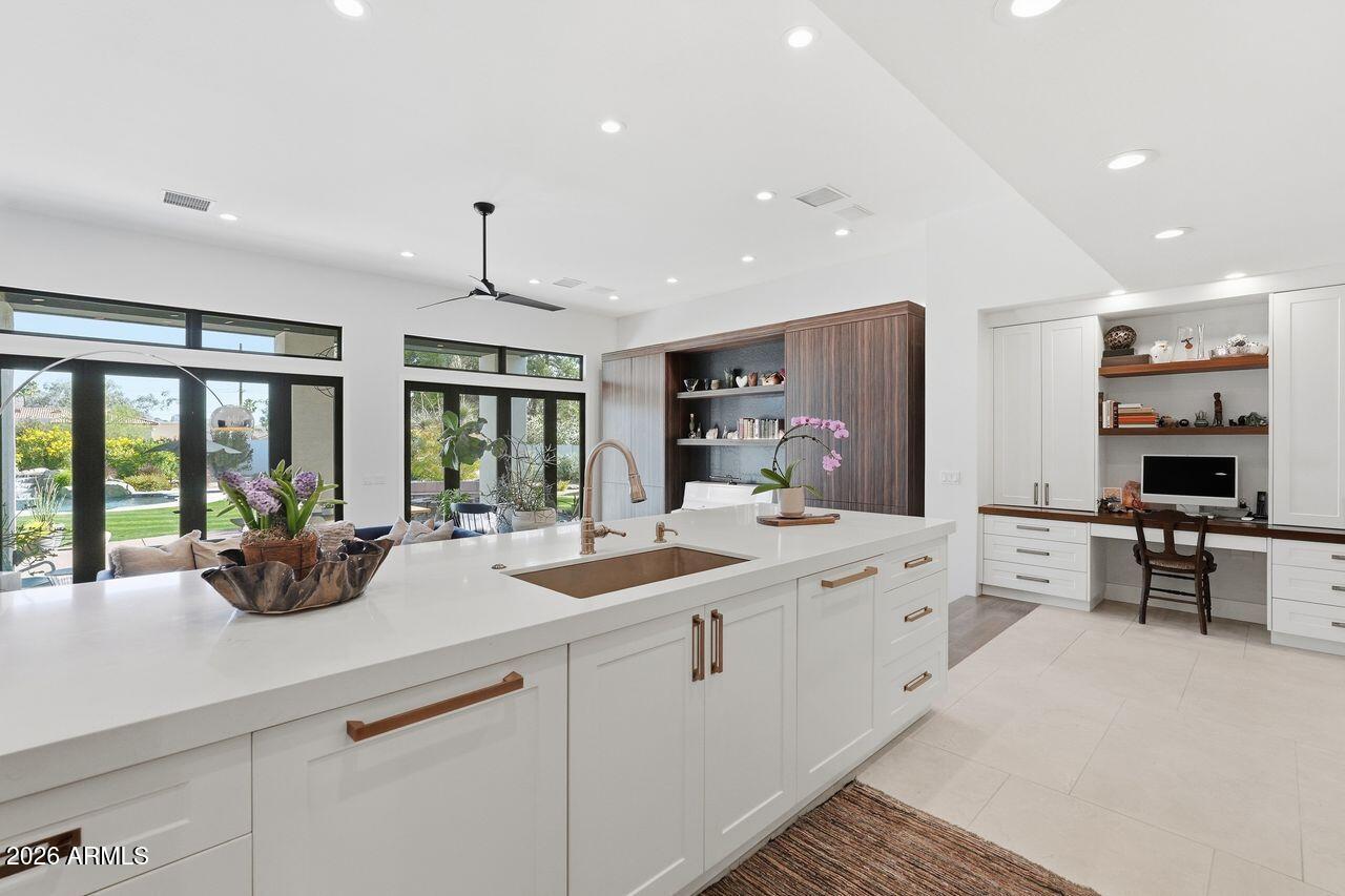 5419 E Sahuaro Drive