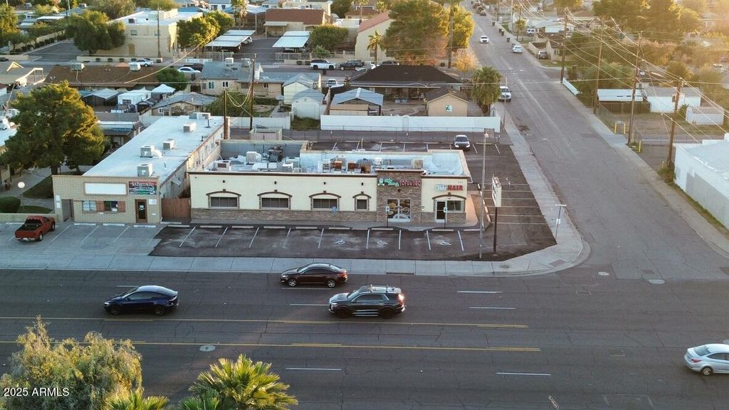 Photo of 501 N Arizona Avenue #2, Chandler, AZ 85225 (MLS # 6959323)