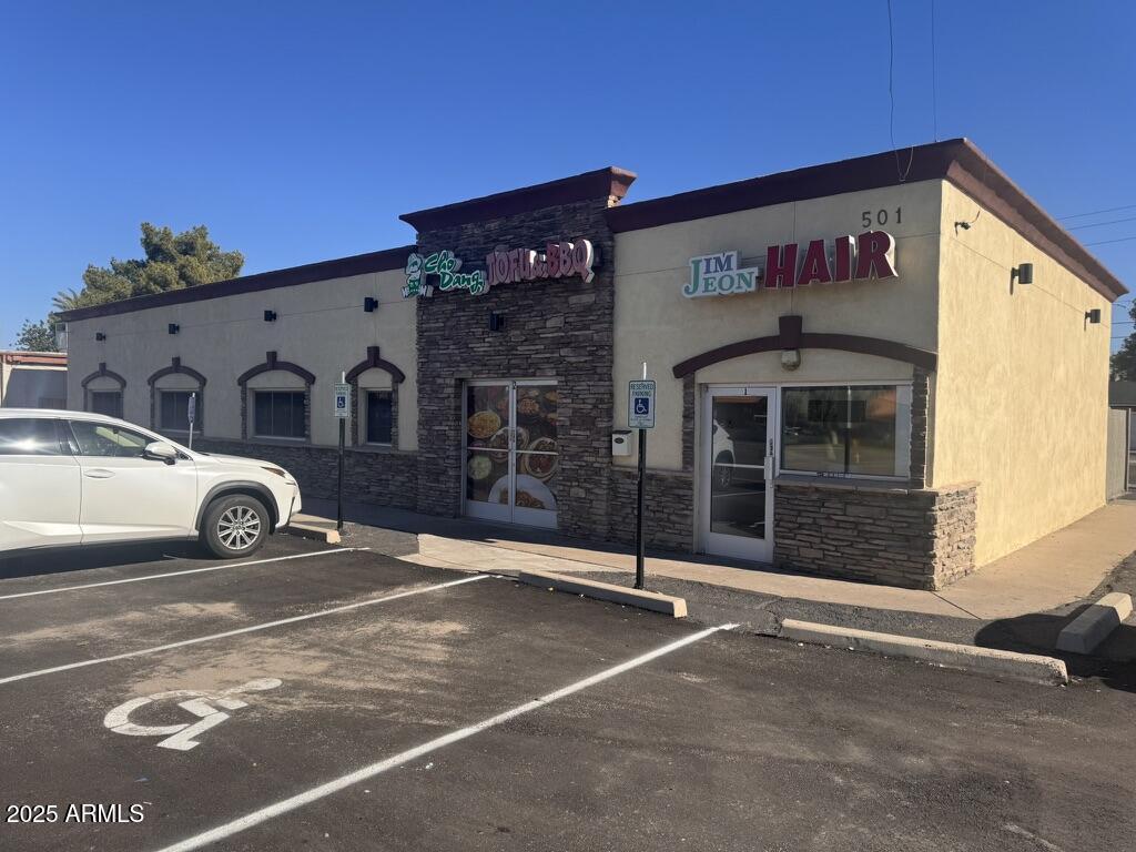 501 N ARIZONA Avenue 2