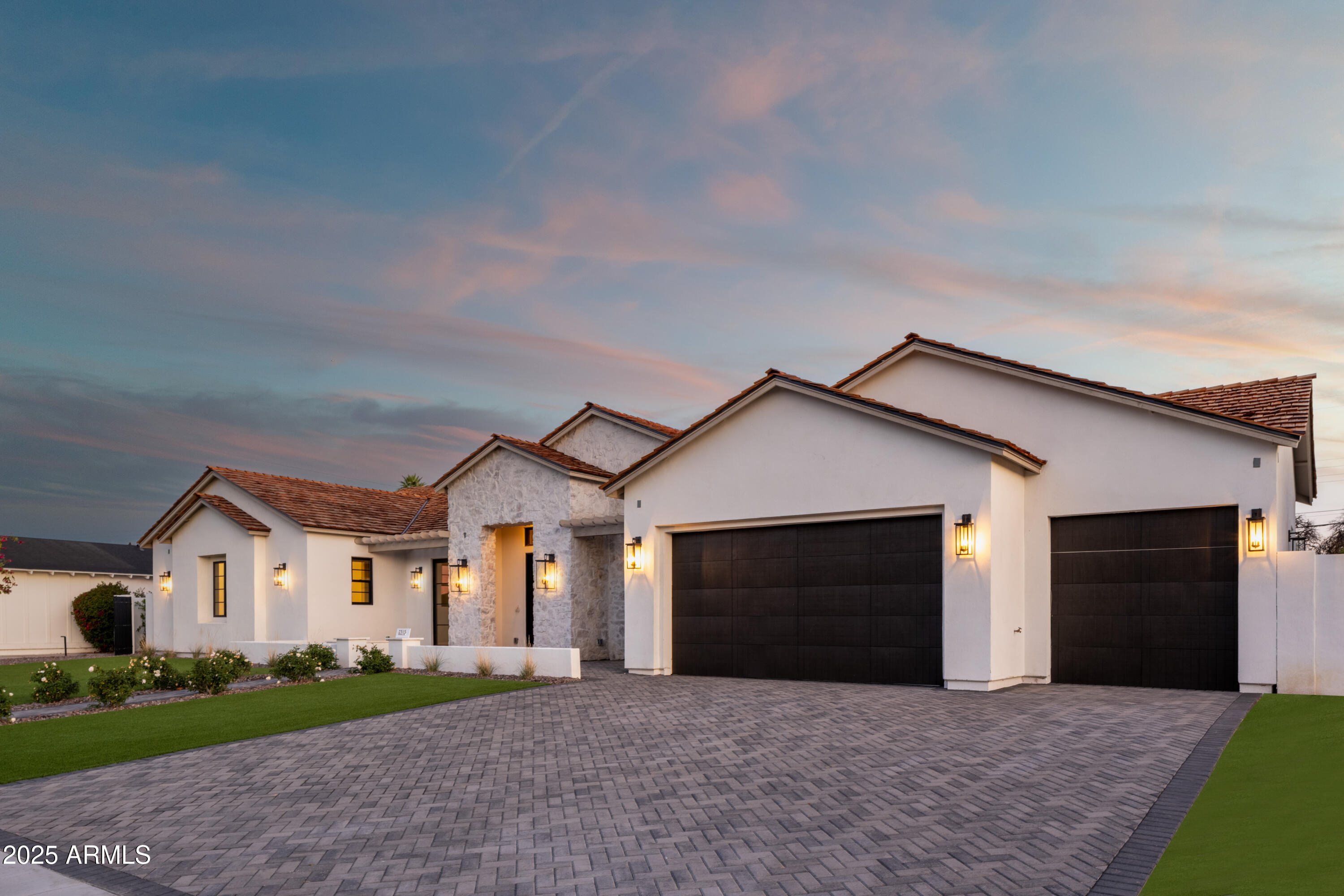 6312 E CALLE DEL PAISANO --