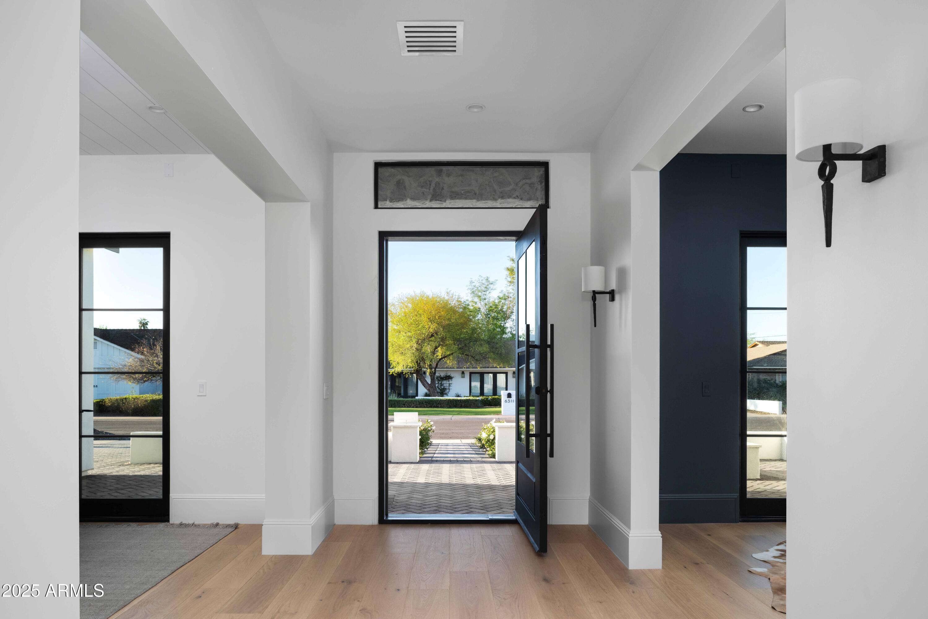 6312 E CALLE DEL PAISANO --