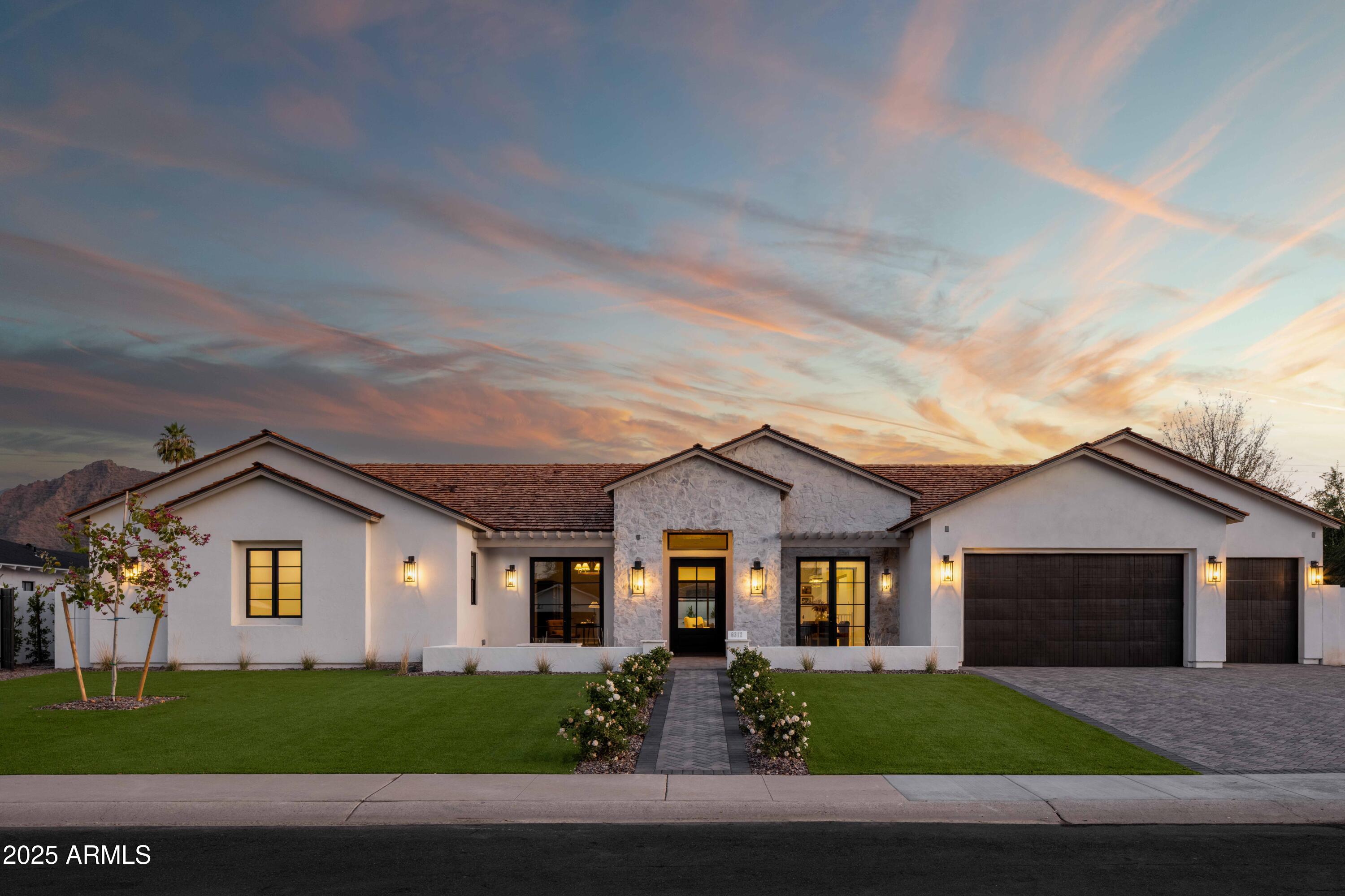 6312 E CALLE DEL PAISANO --