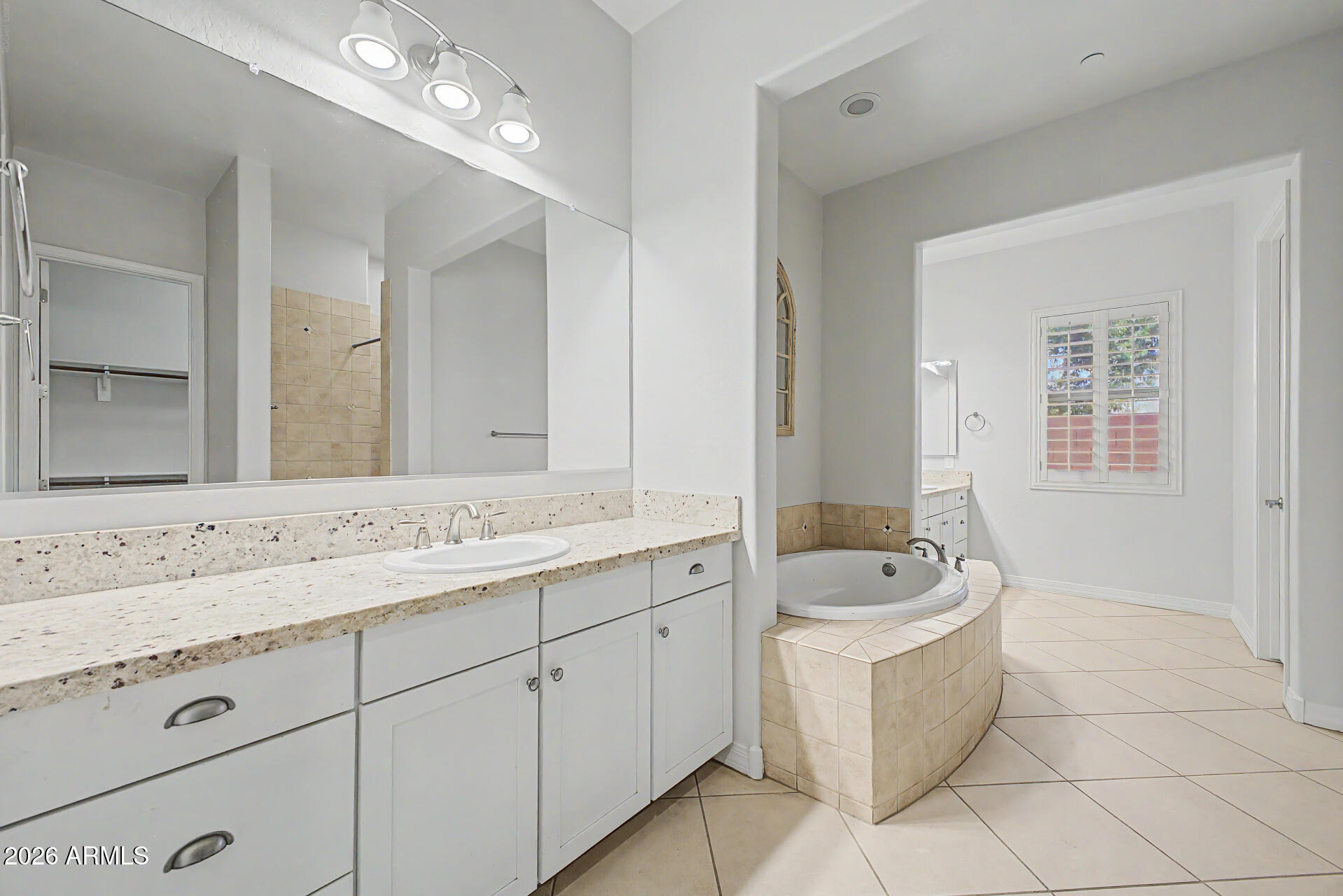 HUNTER FIELD ESTATES - Residential