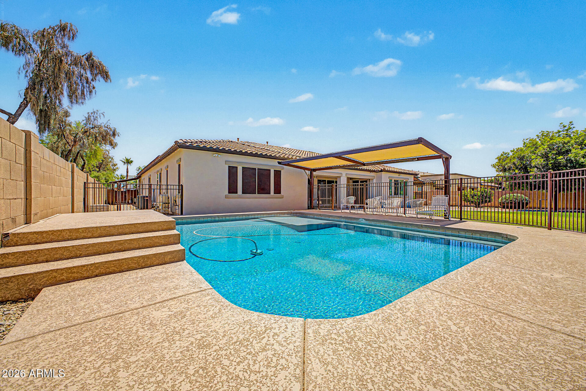 HUNTER FIELD ESTATES - Residential
