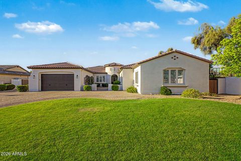Property photo of 8406 W Louise Court, Peoria, AZ 85383