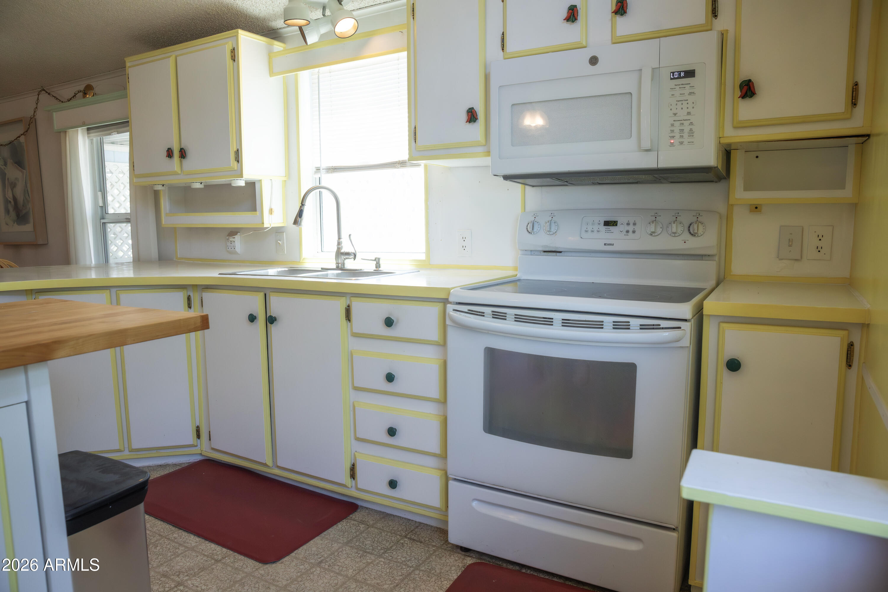 TOMBSTONE TERRITORY ESTATES 1 - Residential