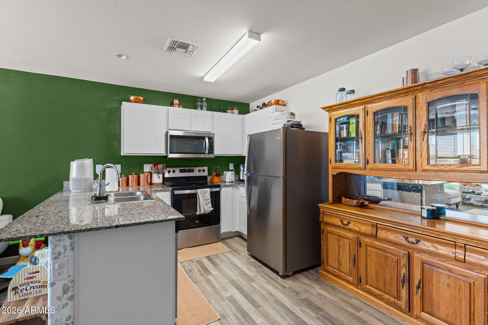 456 Reizen Drive