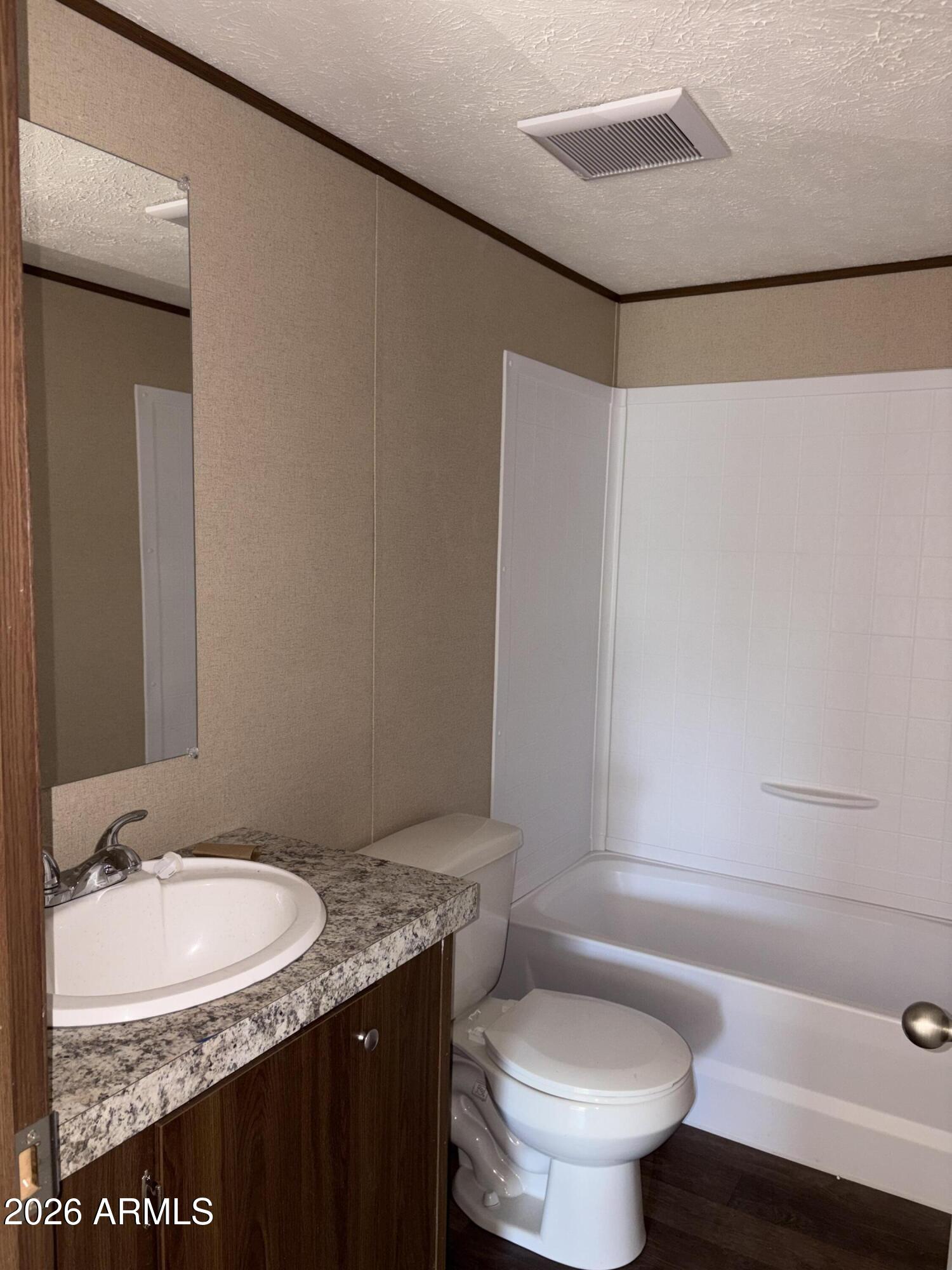 6515 W Sunnyslope Lane