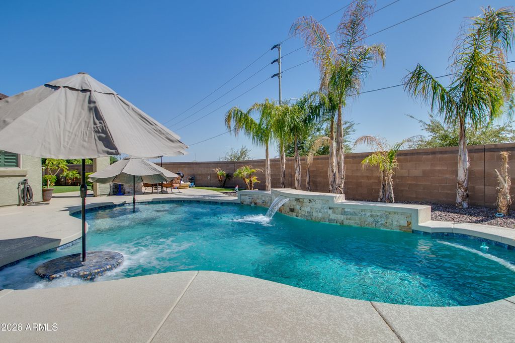 Photo of 8451 N 171st Drive N, Waddell, AZ 85355 (MLS # 6997634)