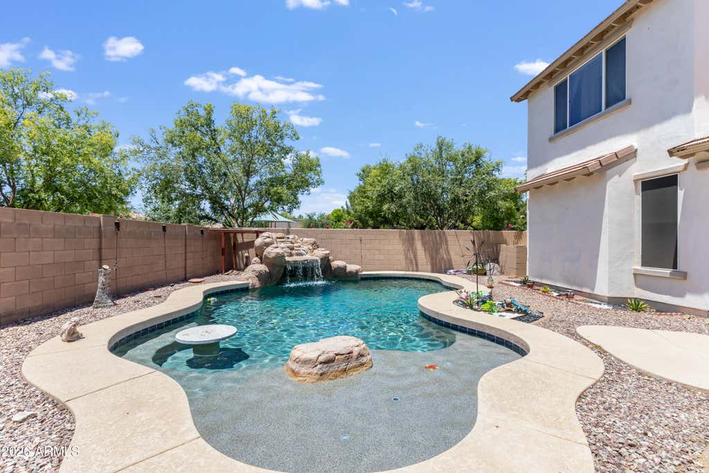 Photo of 3425 E Sierra Madre Avenue, Gilbert, AZ 85296 (MLS # 7050130)