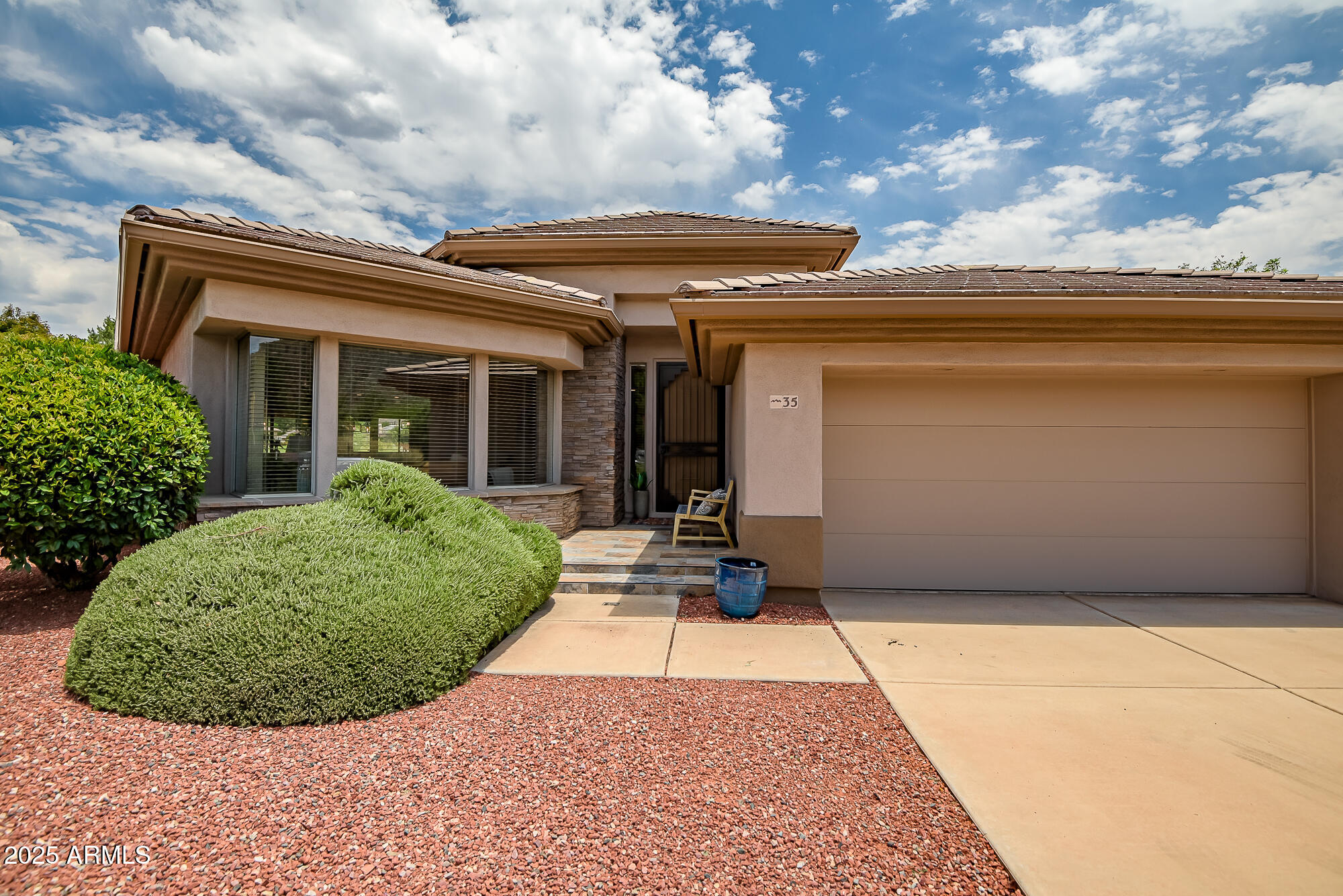 35 Bent Tree Court