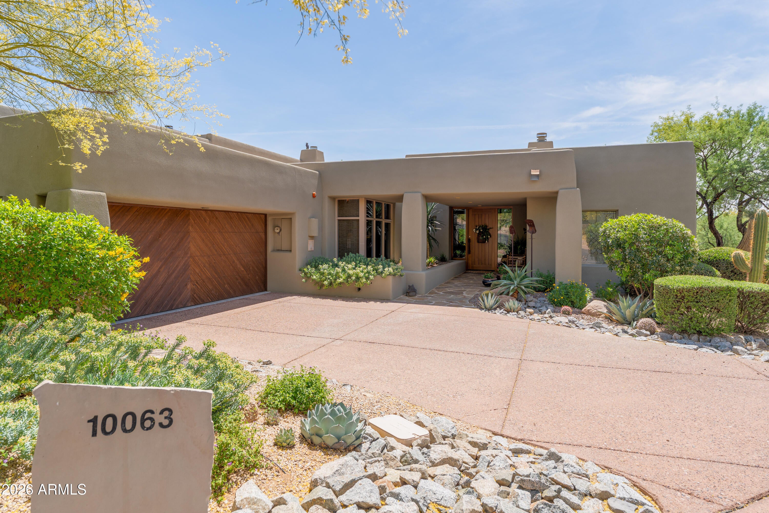 10063 E GRAYTHORN Drive