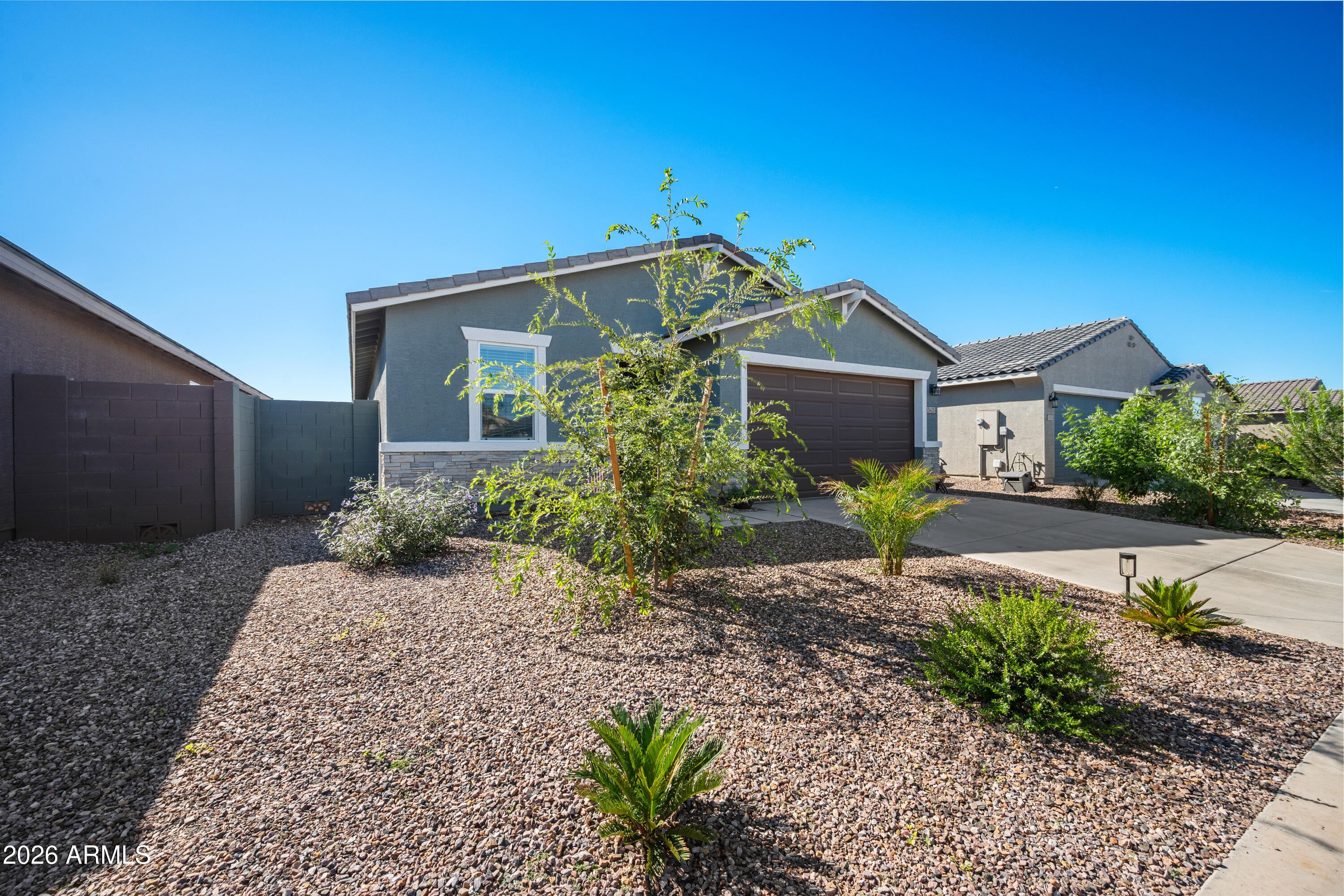3423 E ALEXANDER Drive