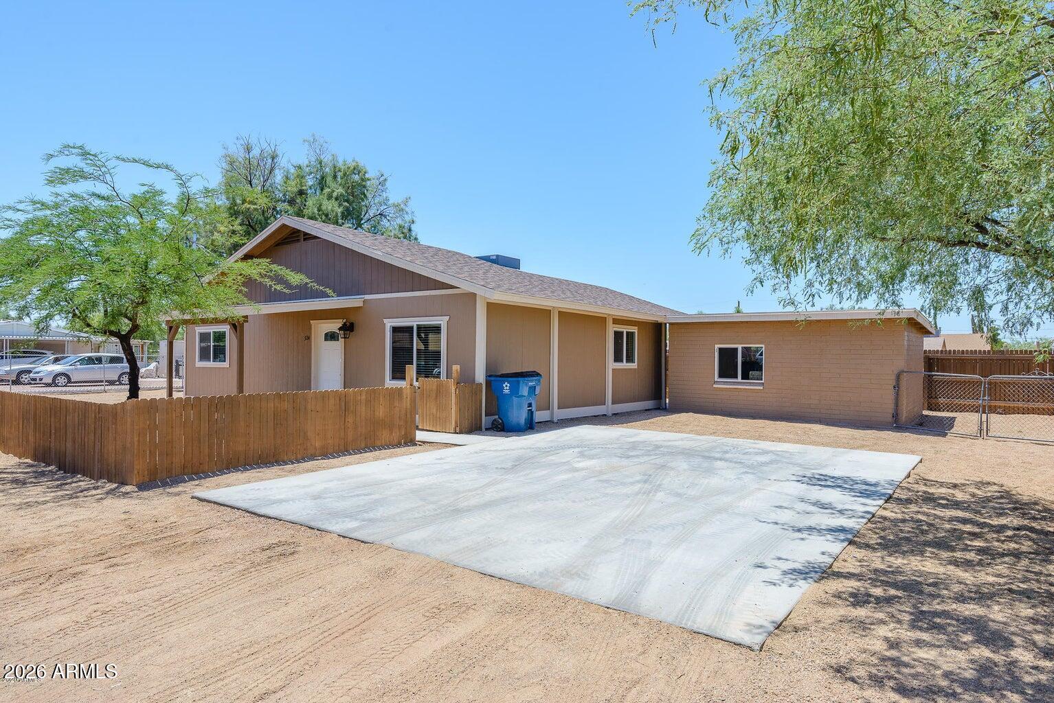 324 S OCOTILLO Drive