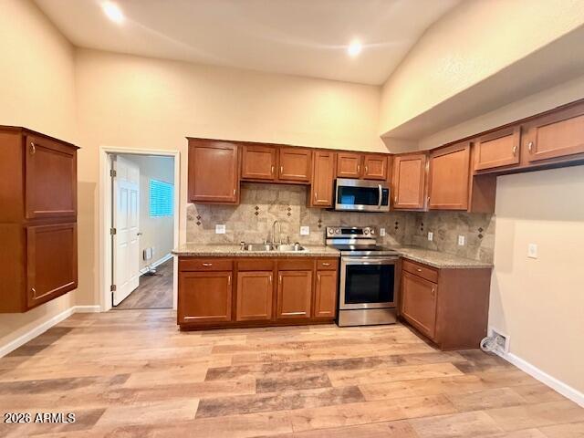 324 S OCOTILLO Drive