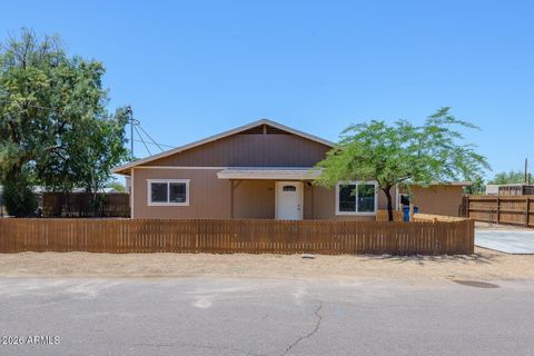 Property photo of 324 S Ocotillo Drive, Apache Junction, AZ 85120