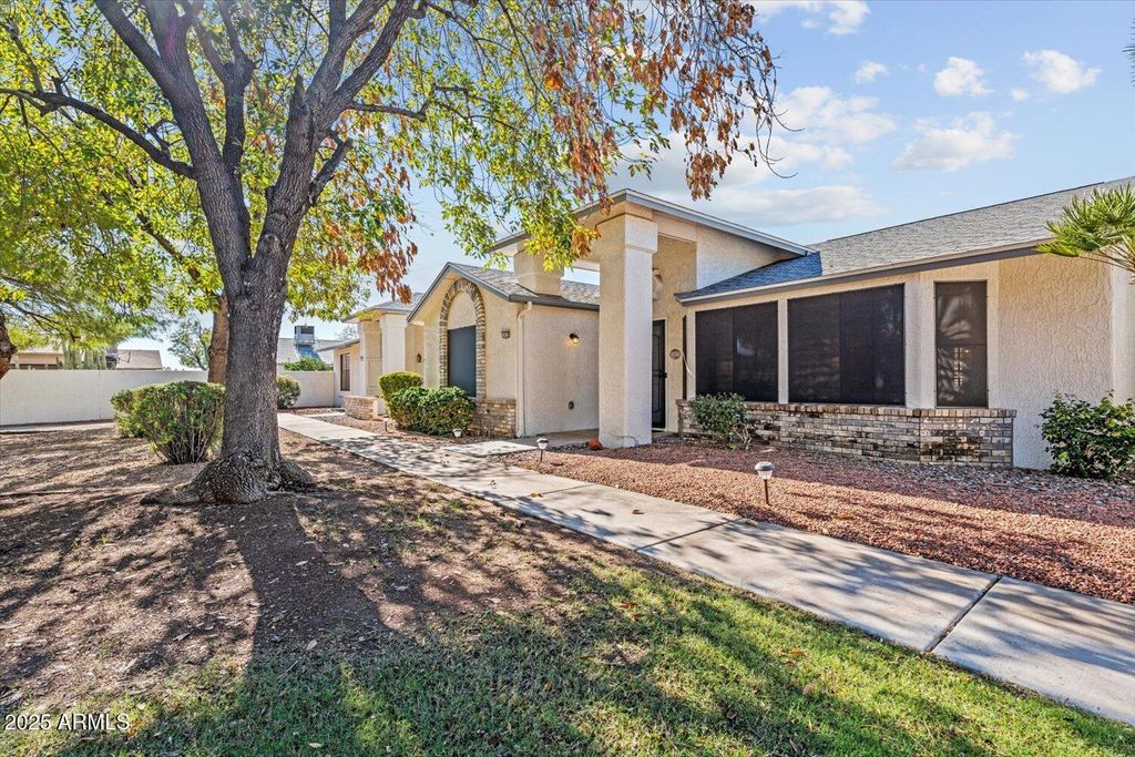 Photo of 13615 W Bolero Drive, Sun City West, AZ 85375 (MLS # 6952365)