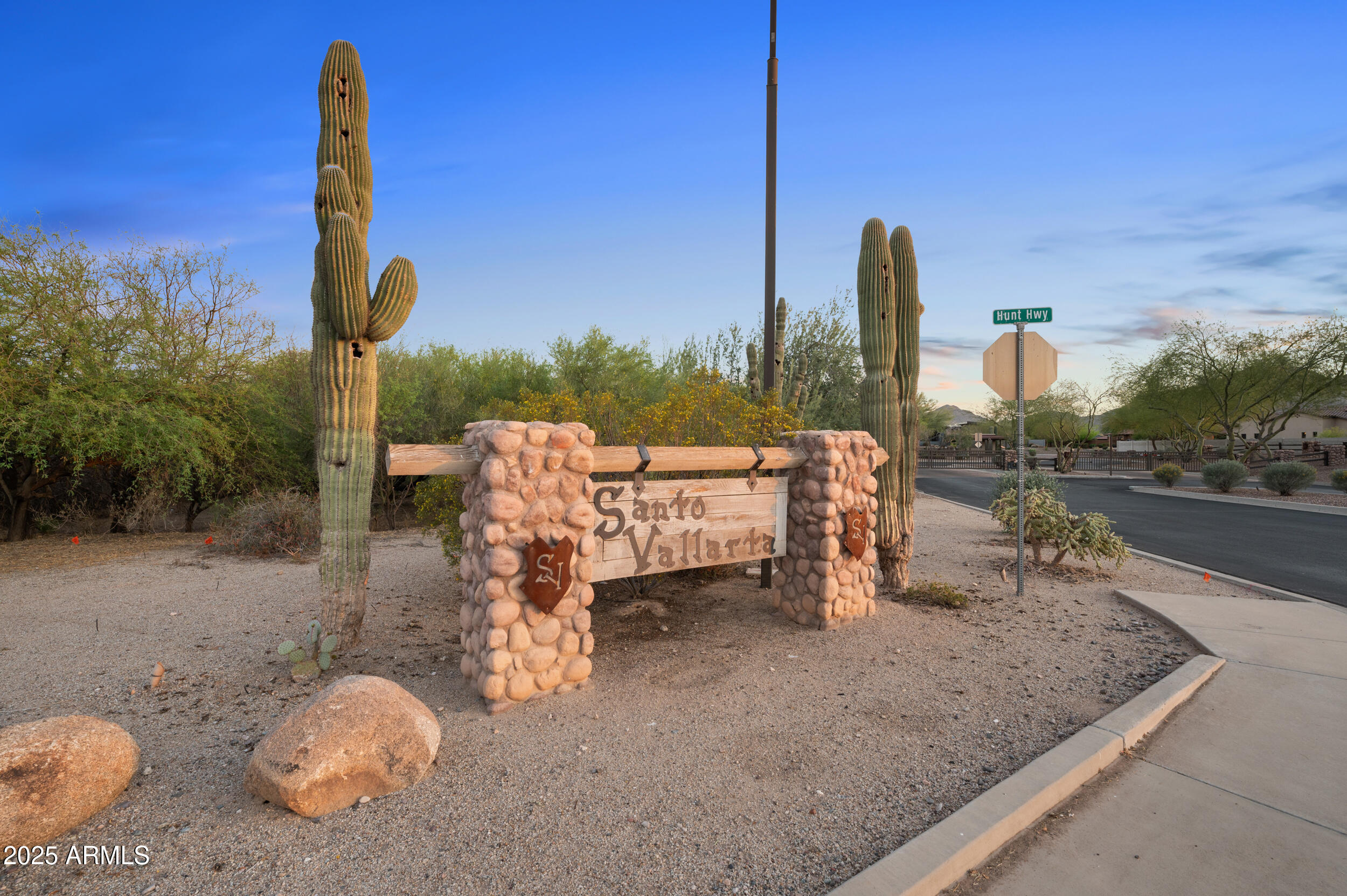 Homes 1 11254 W DOVE ROOST Road 39