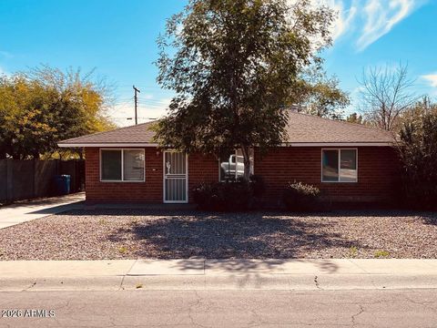 1941 W WHITTON Avenue Phoenix AZ 85015
