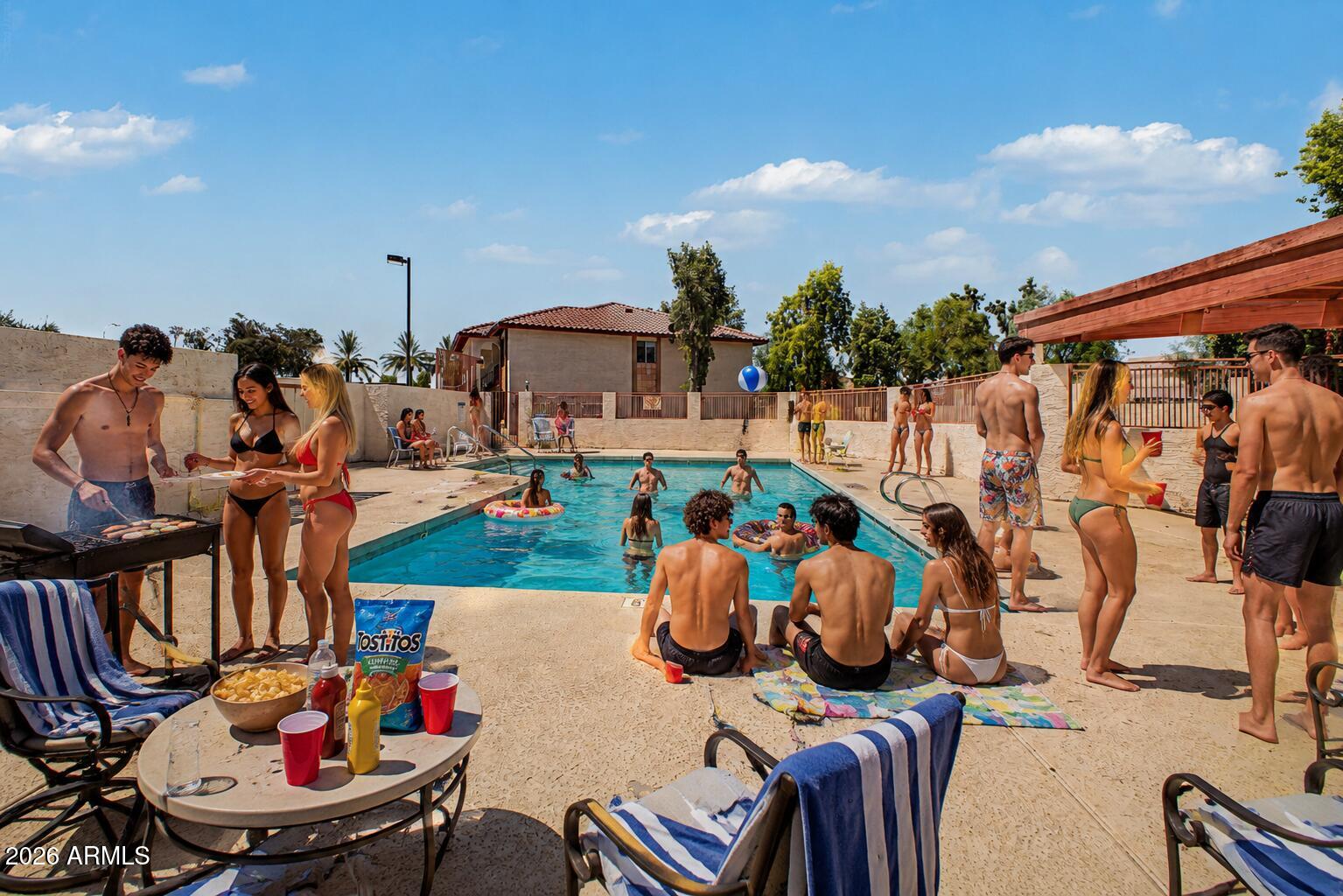 510 W UNIVERSITY Drive 202
