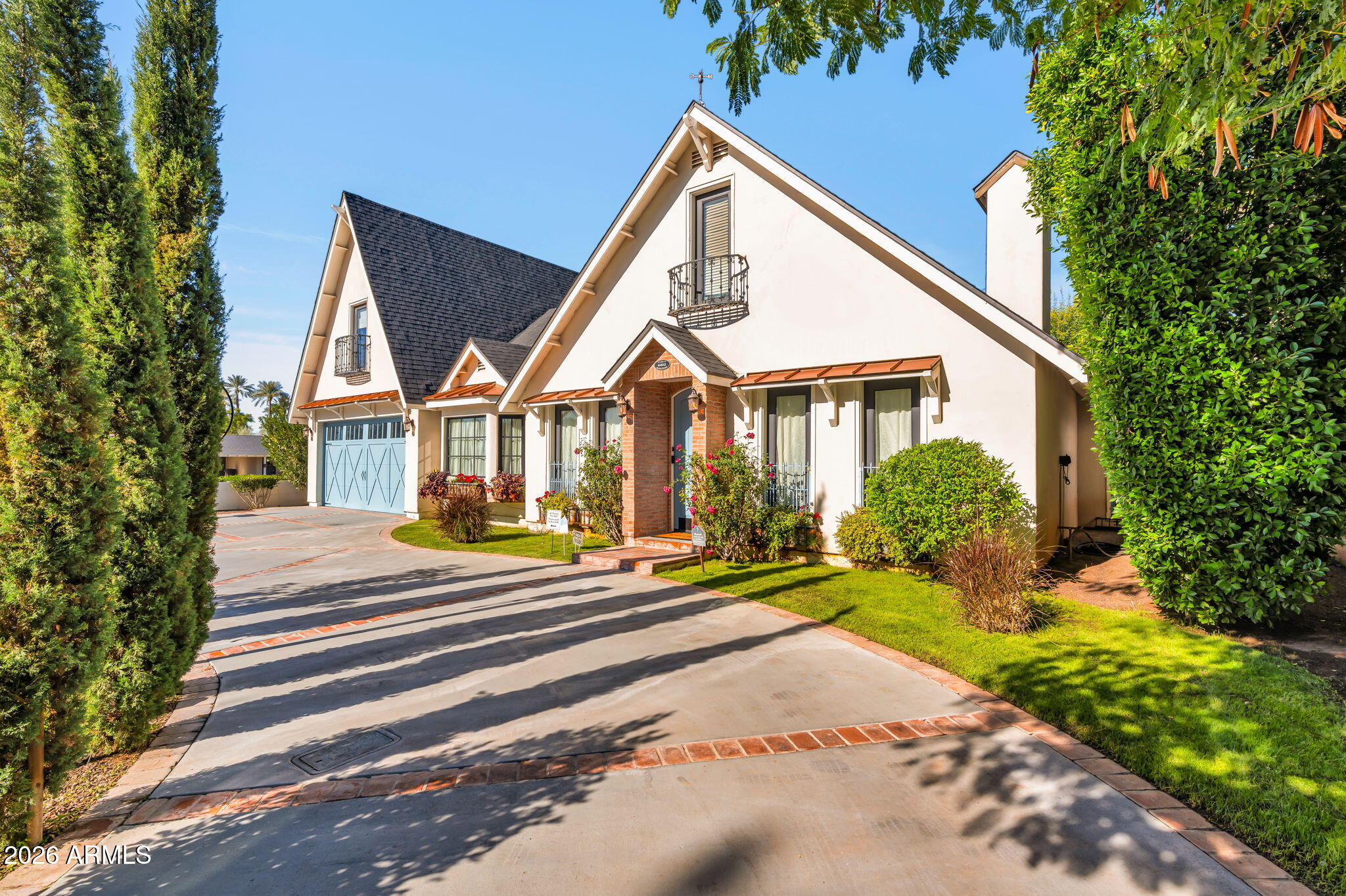 4402 E TURNEY Avenue