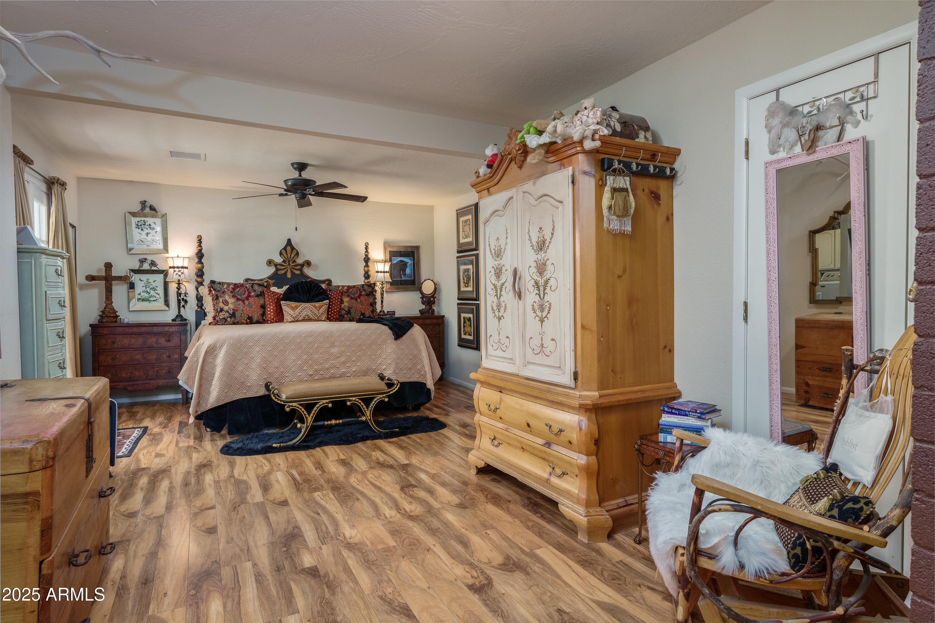 Cornville, Arizona 86325, United States, 4 Bedrooms Bedrooms, ,4 BathroomsBathrooms,Residential,Active,184068