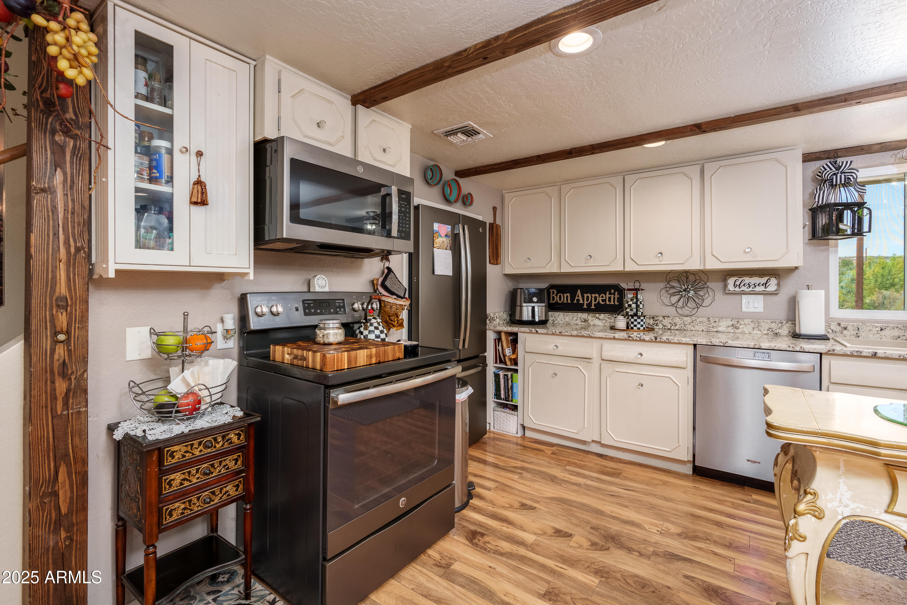 Cornville, Arizona 86325, United States, 4 Bedrooms Bedrooms, ,4 BathroomsBathrooms,Residential,Active,184068