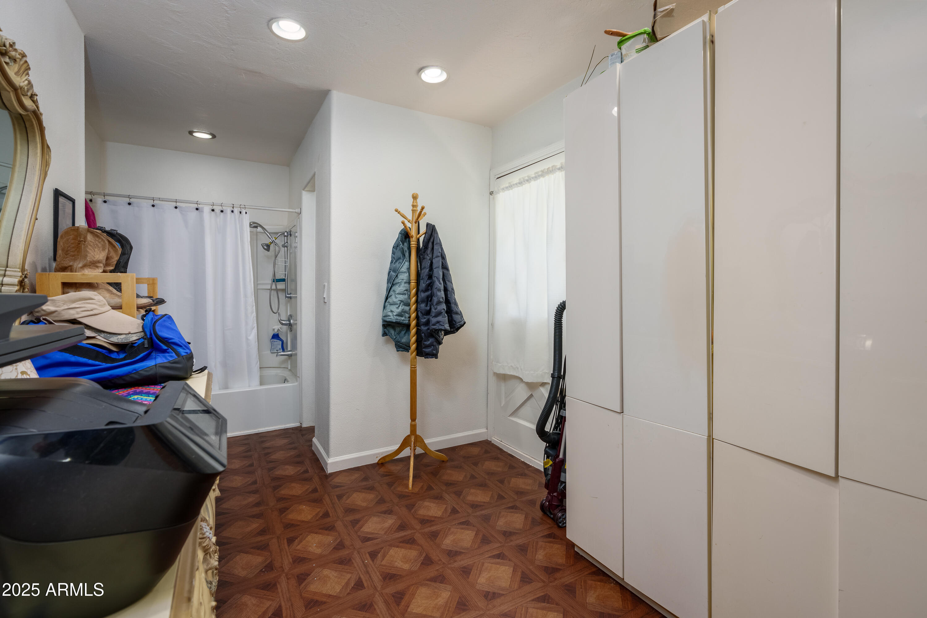 Cornville, Arizona 86325, United States, 4 Bedrooms Bedrooms, ,4 BathroomsBathrooms,Residential,Active,184068