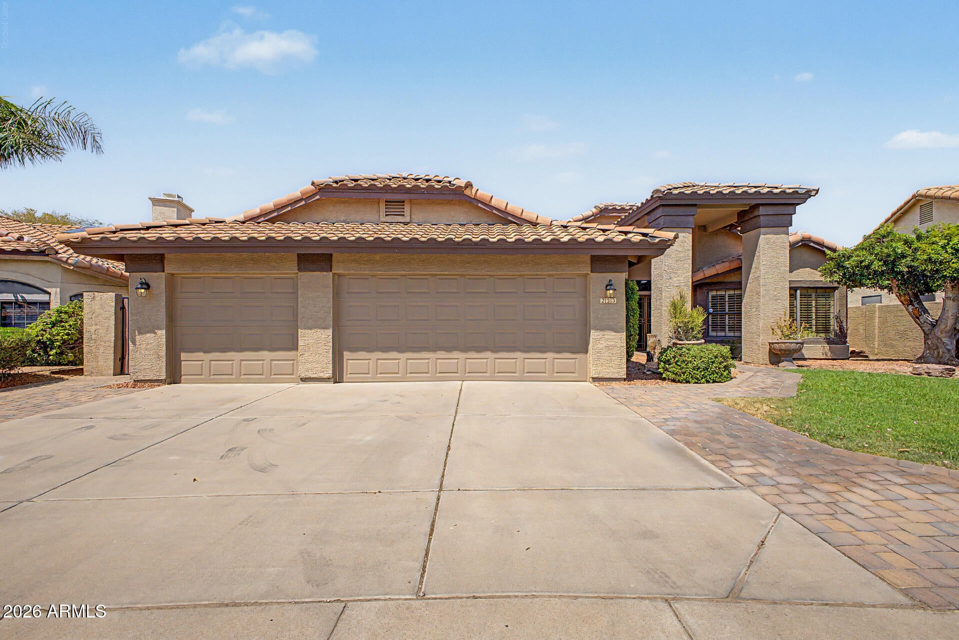 233 N Cottonwood Drive