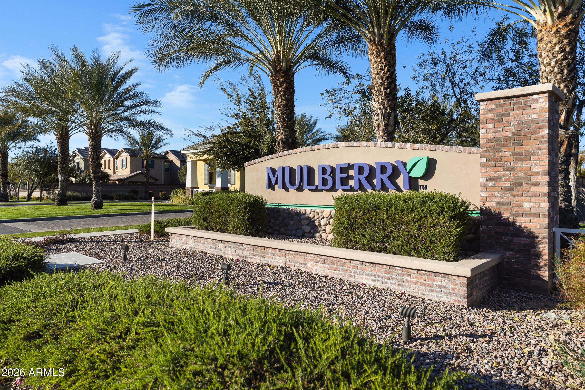 10104 E NICHOLS Avenue