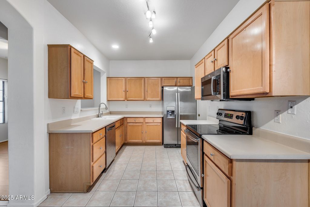 Photo of 19937 N Denaro Drive, Glendale, AZ 85308 (MLS # 6967147)