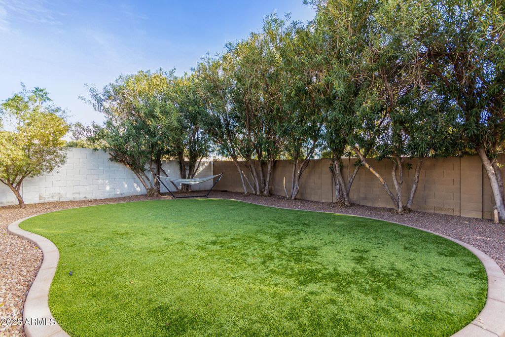 listing image 79